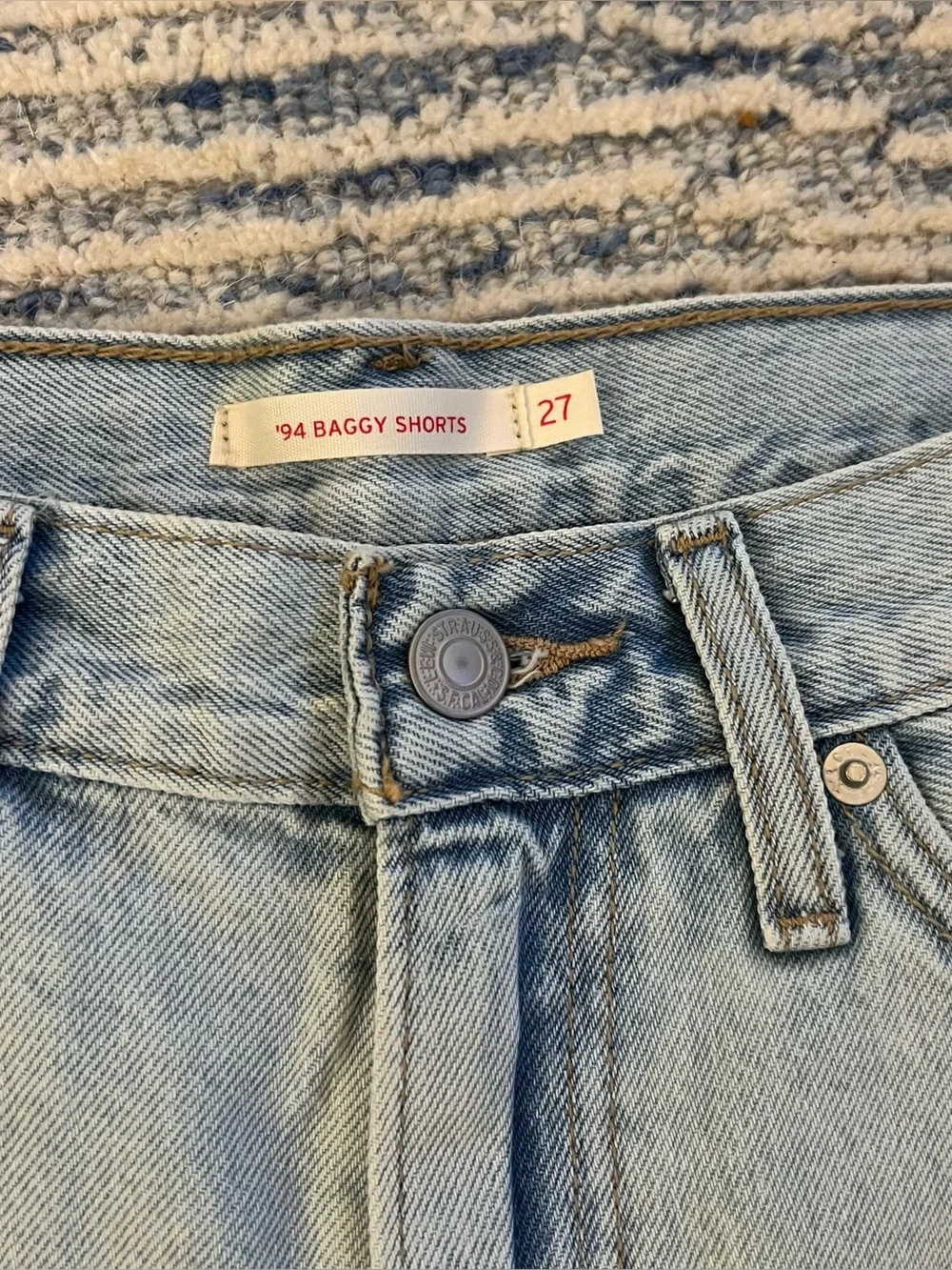 Levi’s ‘94 Baggy Denim Shorts 27